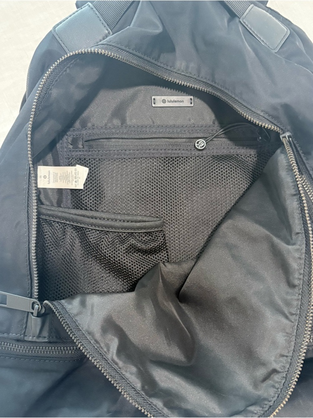 lululemon Black Everyday Backpack - Picture 3 of 3